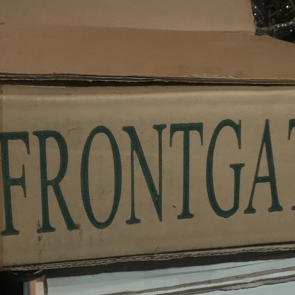 Frontgate EUC 18 Inch Christmas Wreath